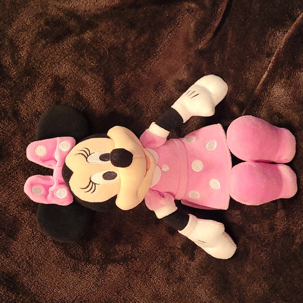 Minnie Mouse 10.5" Excellent condition
